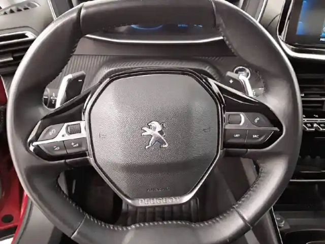 Peugeot 2008 bluehdi 130 s&amp;s eat8 — photo 30