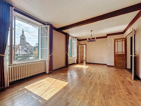 Maison 7 pièces 194 m²