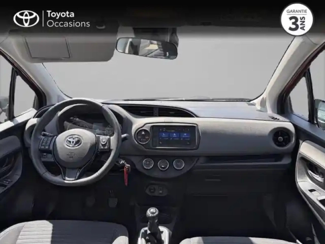 Toyota Yaris 70 vvt-i france connect 5p rc19 — photo 4