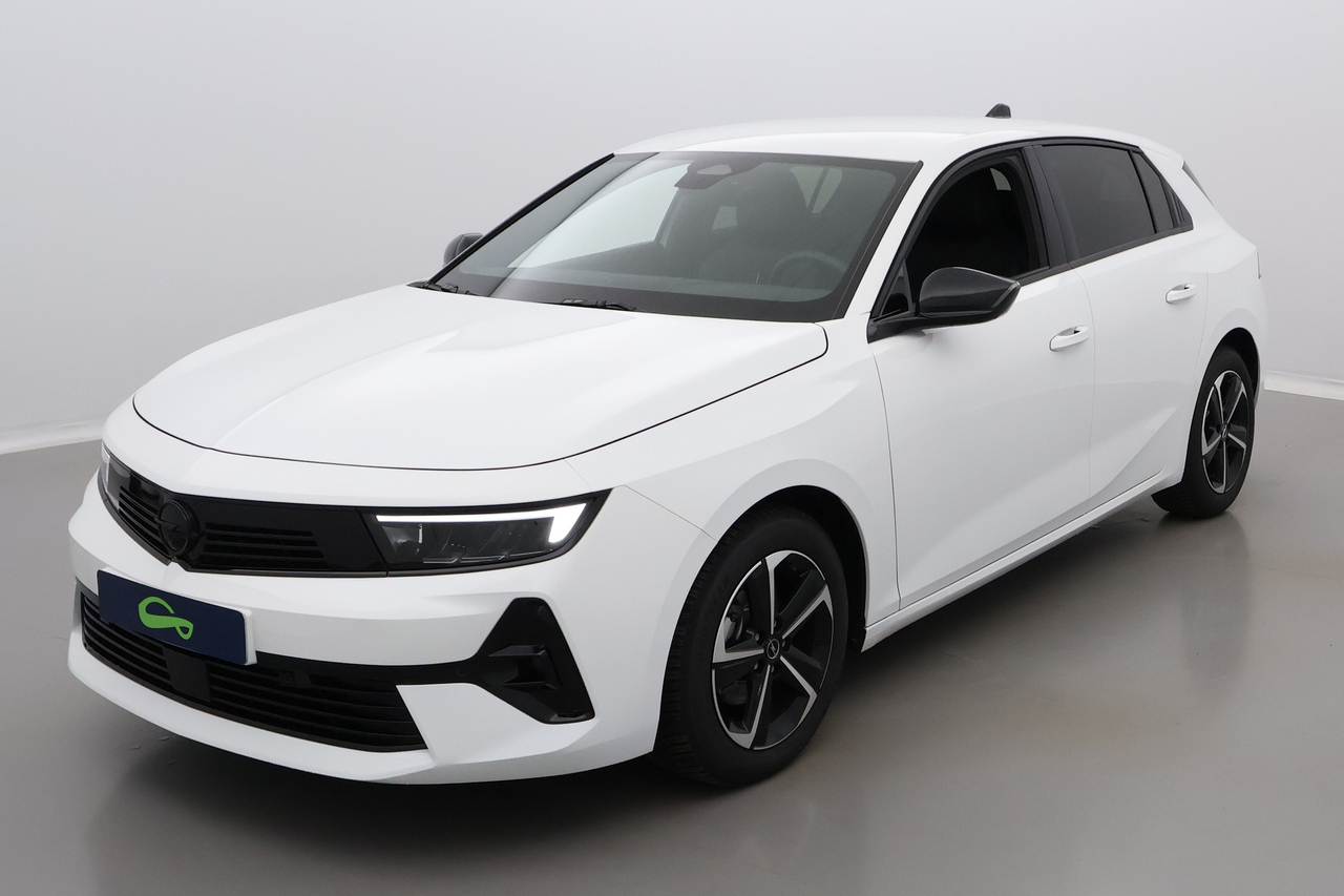 Opel Astra — photo 1