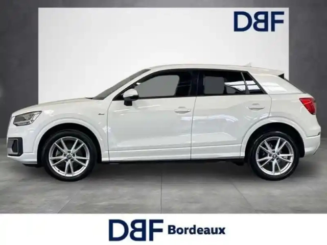 Audi Q2 1.6 tdi 116 ch bvm6 s line — photo 1