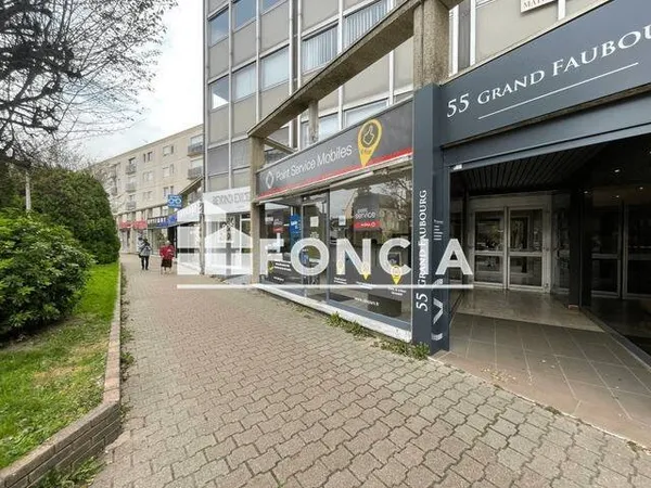 Boutique 6 pièces 60 m²
