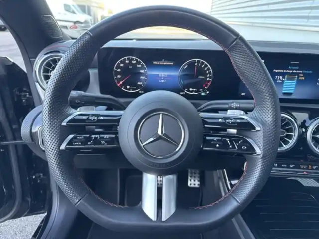 Mercedes Cla 250 e hybrid eq coupé amg — photo 22