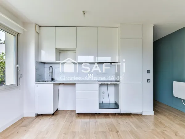 Appartement T2 idéalement situé avec jardin privé