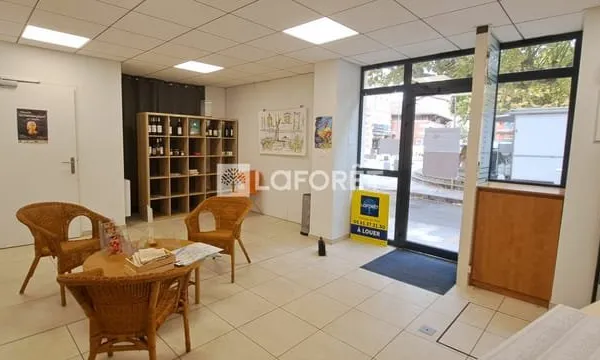 Local commercial Villemur Sur Tarn 57 m2