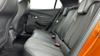 Peugeot 2008 1.2 PureTech 130ch S&S GT — photo 10