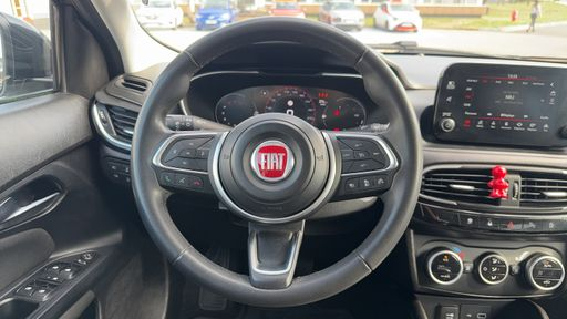 Fiat Tipo Cross 1.6 MultiJet 130 - Pack – 2021 – 81398 km – Diesel – Boîte Manuelle — photo 43