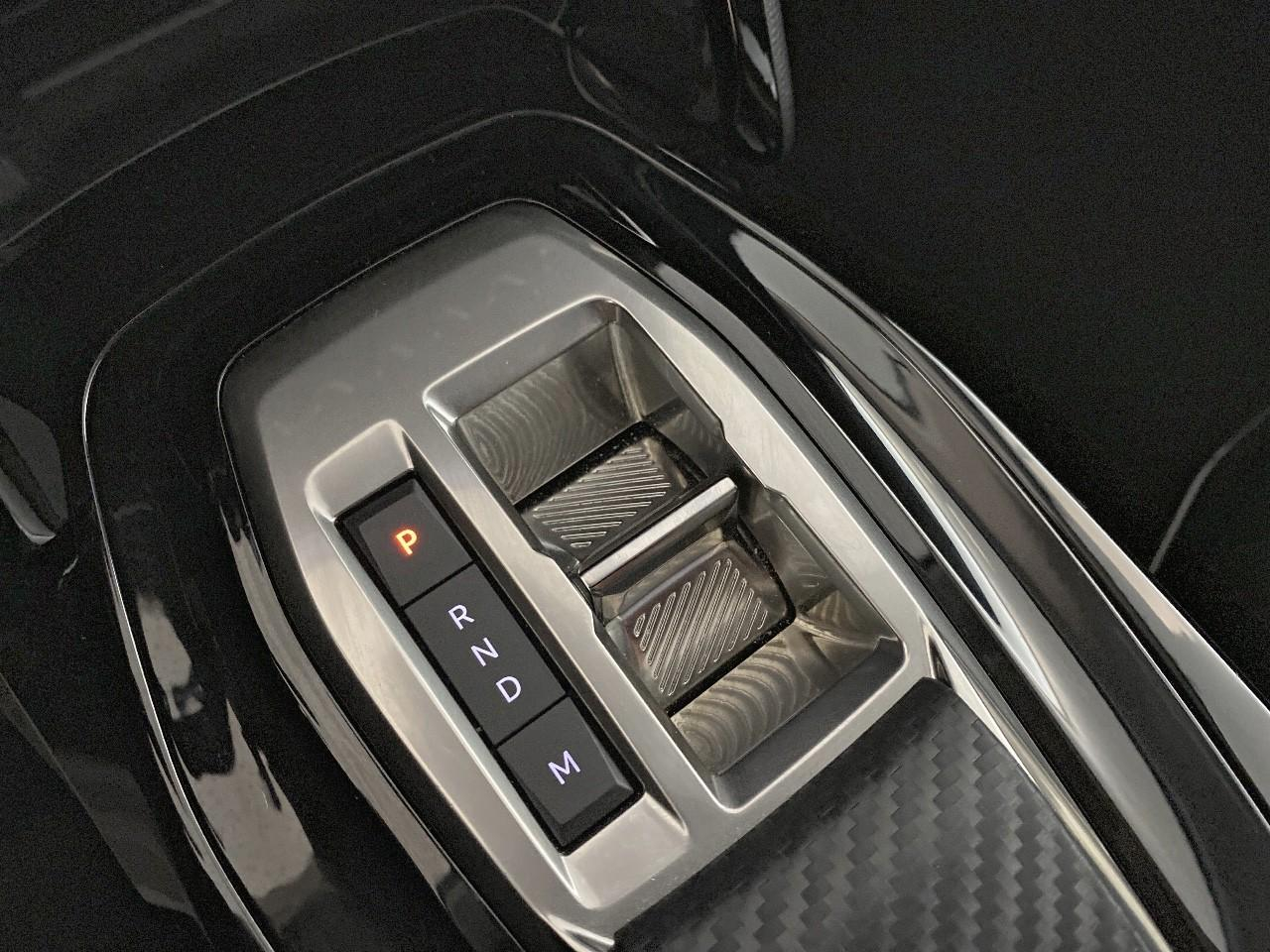Peugeot 208 hybrid 110 ch e-dcs6 allure — photo 15