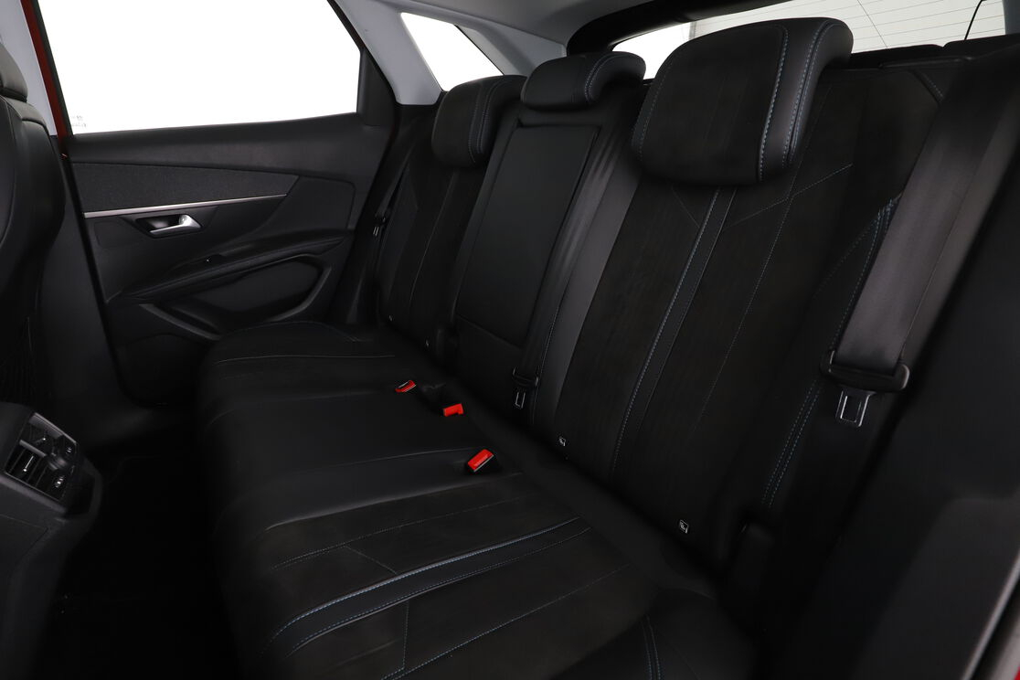 Peugeot 3008 1.2 PureTech Crossway EAT6 — photo 15