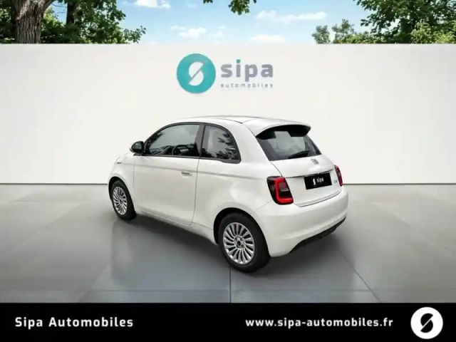 Fiat 500 e 95 ch — photo 41