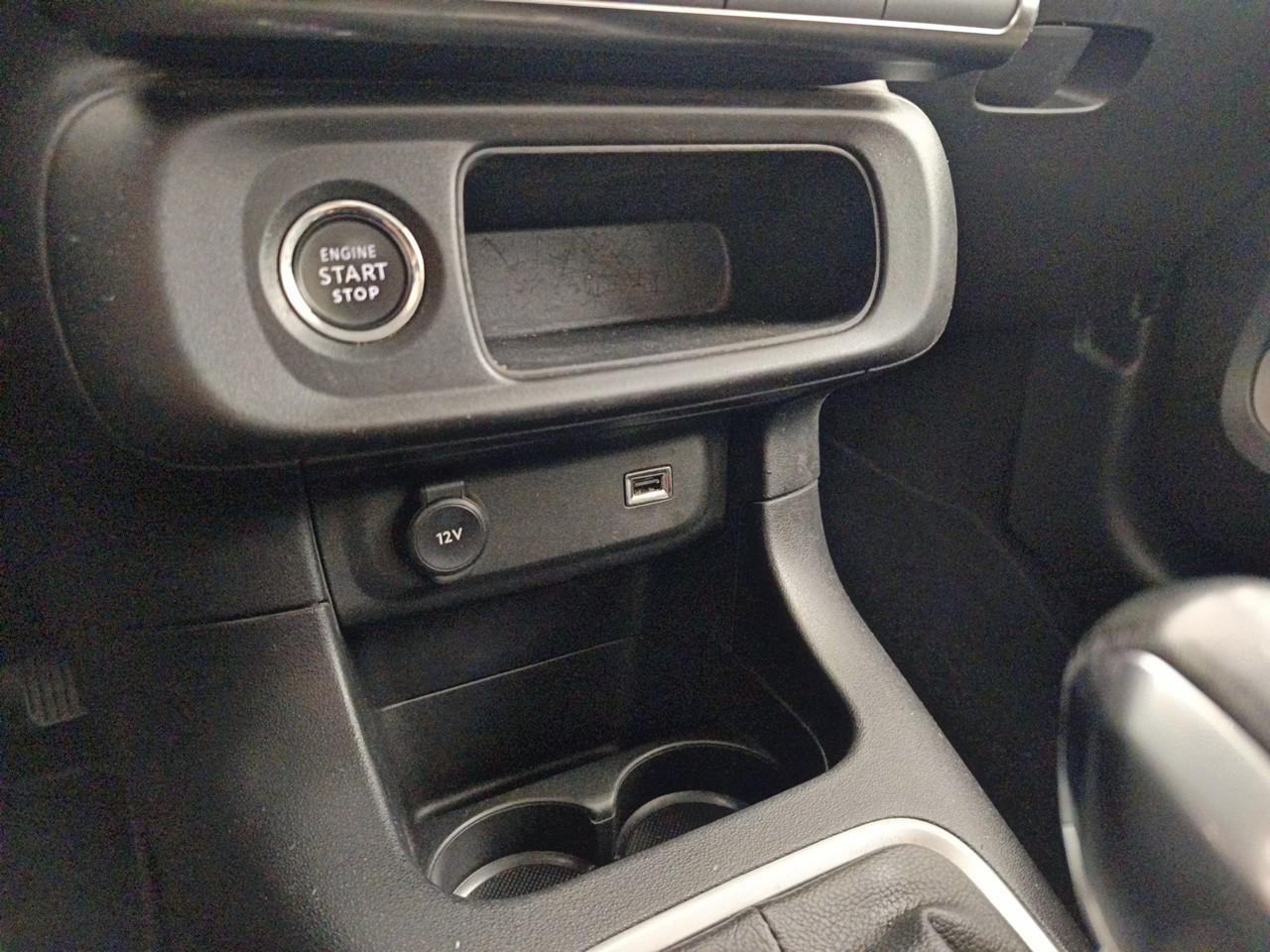 Citroën C3 puretech 83 s&s bvm5 shine pack — photo 27