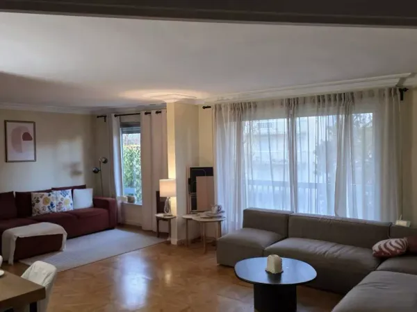 Très bel appartement 4 pièces à louer meublé