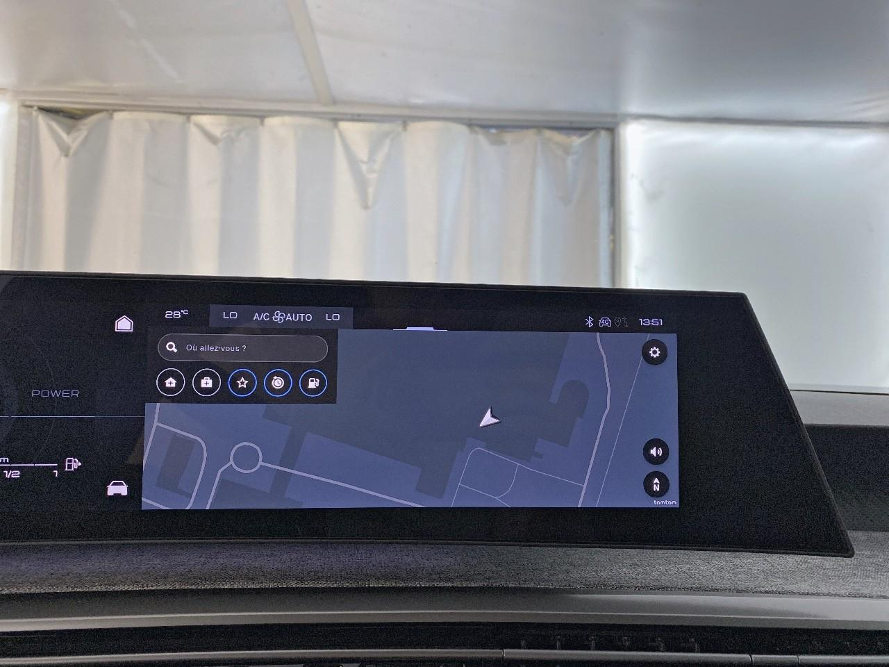 Peugeot 3008 hybrid 145 e-dcs6 allure — photo 14