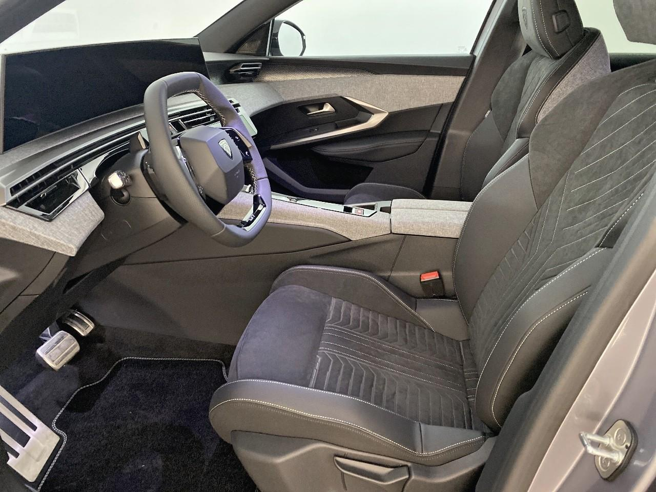 Peugeot 3008 hybrid 145 e-dcs6 gt — photo 9