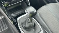 Peugeot 208 1.5 BlueHDi 100ch S&S Allure Pack — photo 14