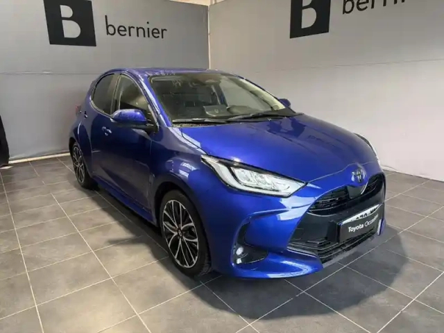 Toyota Yaris 116h design 5p my26
