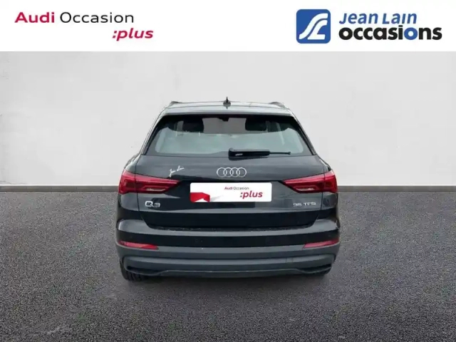 Audi Q3 35 tfsi 150 ch s tronic 7 — photo 6