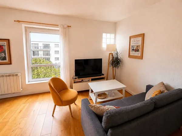 ASNIERES GARE - 2 PIECES de 32m² - 265 000 euros FAI