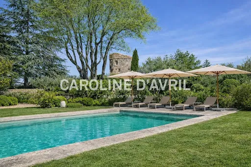 Propriété 15 pièces 380 m²