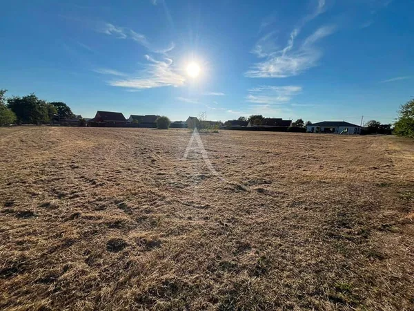 Terrain 7237 m²