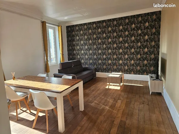 Appartement meublé à louer - 1er étage - Disponible