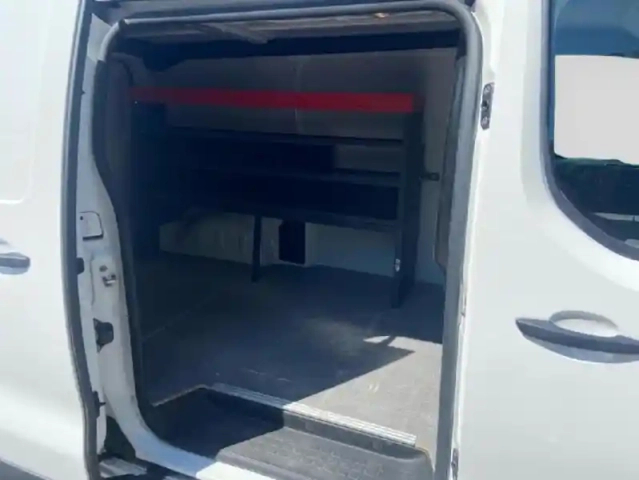 Peugeot Expert fg standard 2.0 bluehdi 120ch s&amp;s asphalt eat8 — photo 12