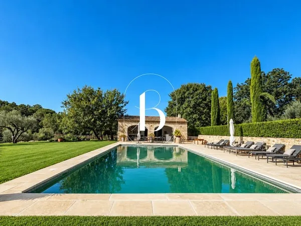 Beau Mas aux portes d'Uzès