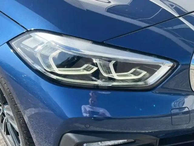 Bmw Serie 1 série 1 118da 150ch business design 8cv — photo 12