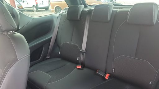 DS DS3 1.2 PureTech 110 - Connected Chic – 2018 – 122795 km – Essence – Boîte Manuelle — photo 41