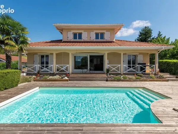 Propriété 5 pièces 122 m2