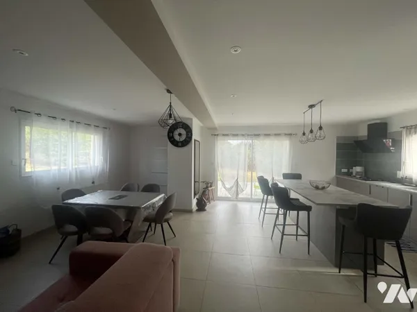 Maison 4 pièces 97 m²