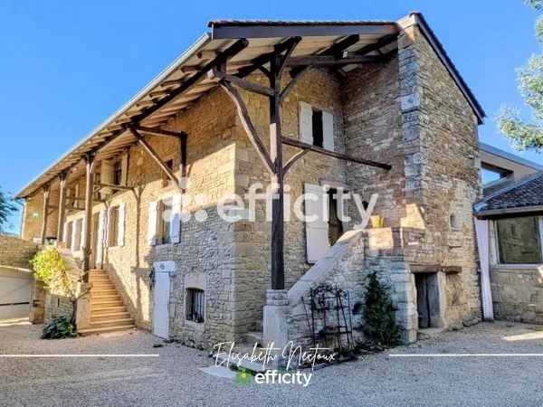 Maison 14 pièces 283 m²