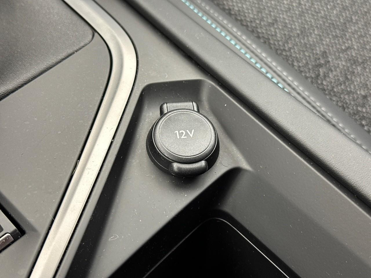 Peugeot 308 puretech 130ch s&s bvm6 allure — photo 31