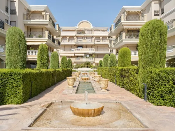 VIAGER OCCUPE -Magnifique appartement de type 3 dans résiden