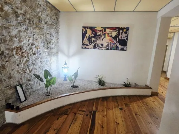 Bureau 45 m²