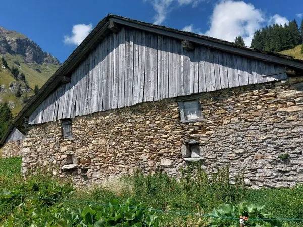 Maison 3 pièces 127 m²