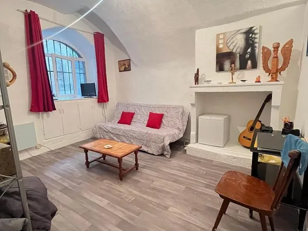 Local 15 m²