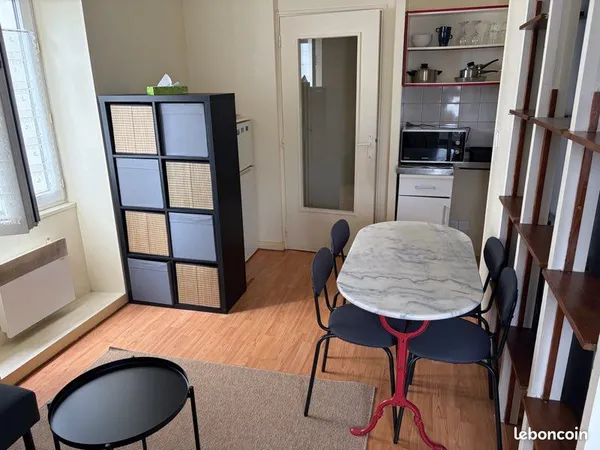 Studio meublé ruban Bleu 25 m2
