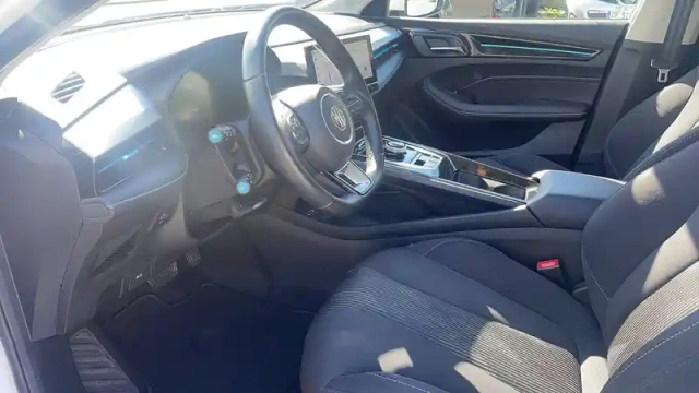 Mg Mg5 autonomie standard 50kwh - 130 kw 2wd