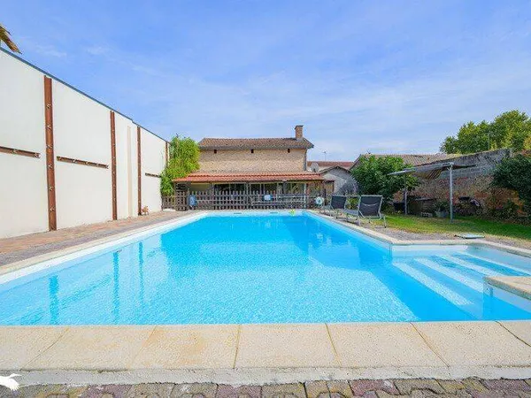 Maison 6 pièces 156 m²