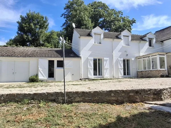 Maison 8 pièces 186 m²