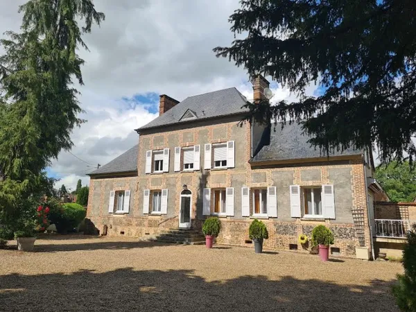 Maison 8 pièces 189 m²