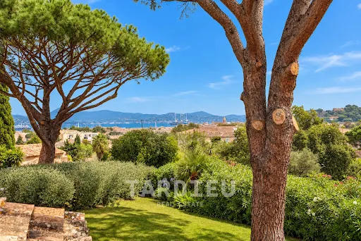 Maison 6 pièces 185 m²