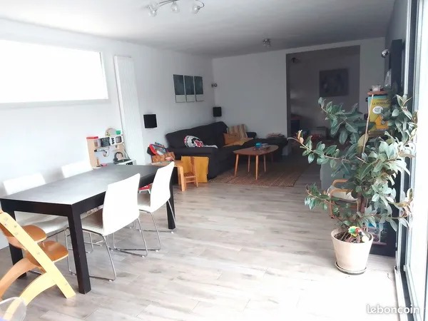 Maison 140 m² avec piscine - Centre de Montastruc-la-Conseillère - 385 000