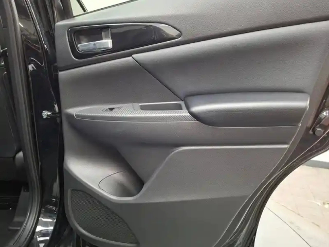 Mitsubishi Eclipse cross 1.5 mivec 163 bvm6 2wd — photo 21