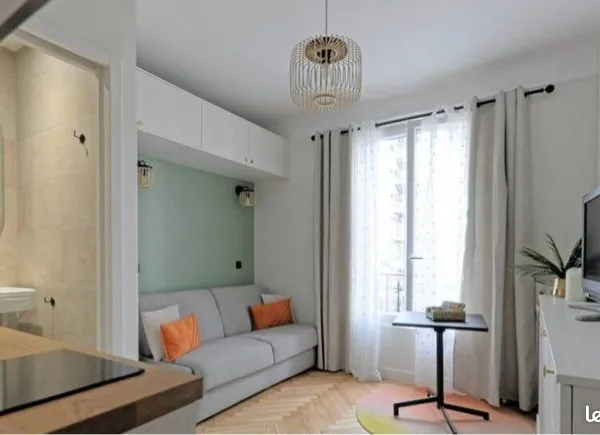 Appartement Location Vanves 1p 13m² 900€