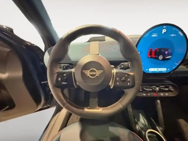 Mini Aceman se 218ch favoured — photo 6