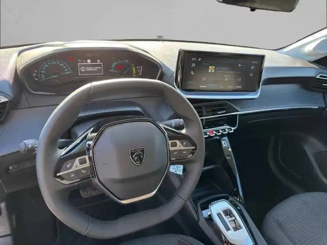 Peugeot 208 hybrid 110 ch e-dcs6 — photo 8