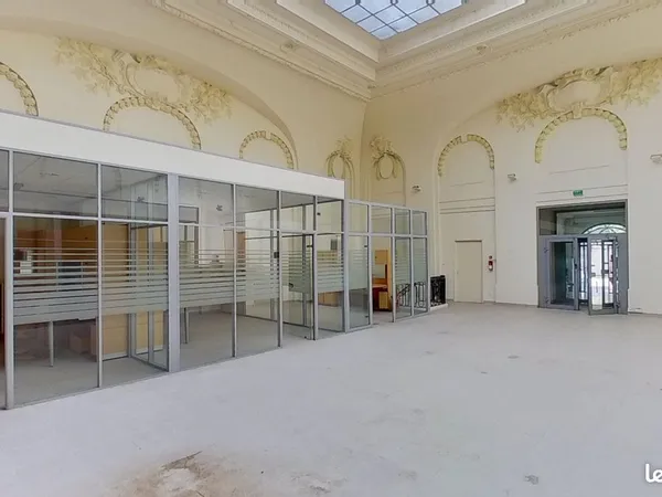 Maison 1 pièce 290 m²