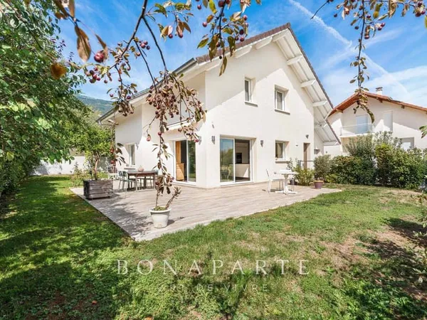 Maison 5 pièces 133 m²